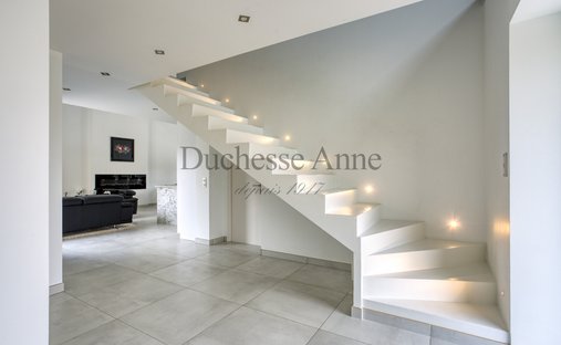 Castle for Sale in Vicq, Auvergne-Rhône-Alpes, France