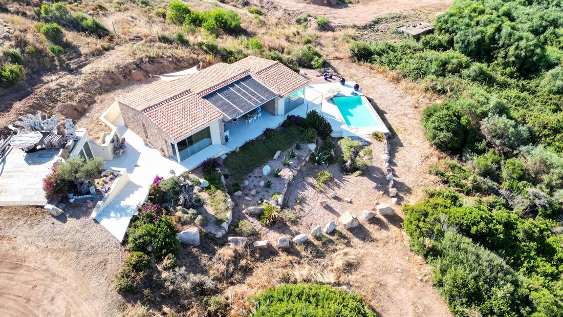 Villa in Trinita d'Agultu e Vignola, Sardinia, Italy 1 - 14524558