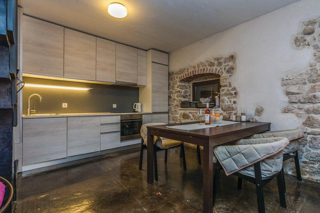 Villa in Mjesni odbor Poluotok, Zadar, Zadar County 5 - 12673852