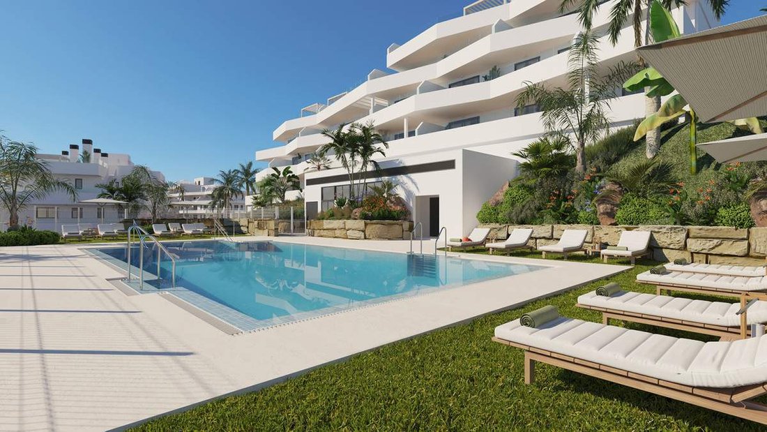 Apartment in Estepona, Andalusia, Spain 2 - 14521980