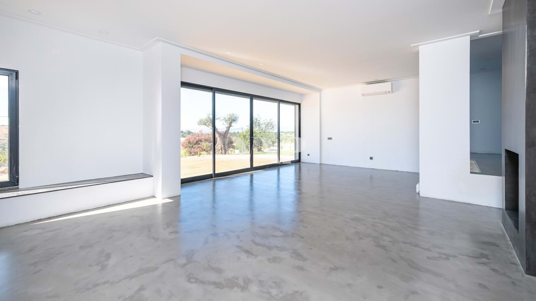 Villa in Quarteira, Algarve, Portugal 3 - 14521422