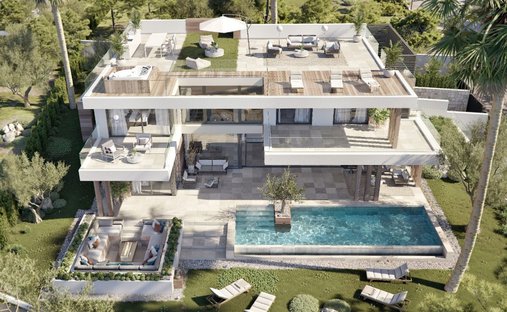 Villa in Cancelada, Estepona, Andalusia 1