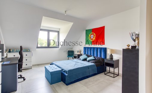 Castle for Sale in Vicq, Auvergne-Rhône-Alpes, France