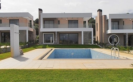 Villa in Pallini Municipal Unit, Macedonia and Thrace, Griechenland 1