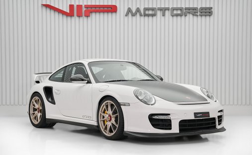 2011 Porsche GT2  in Dubai, United Arab Emirates 1