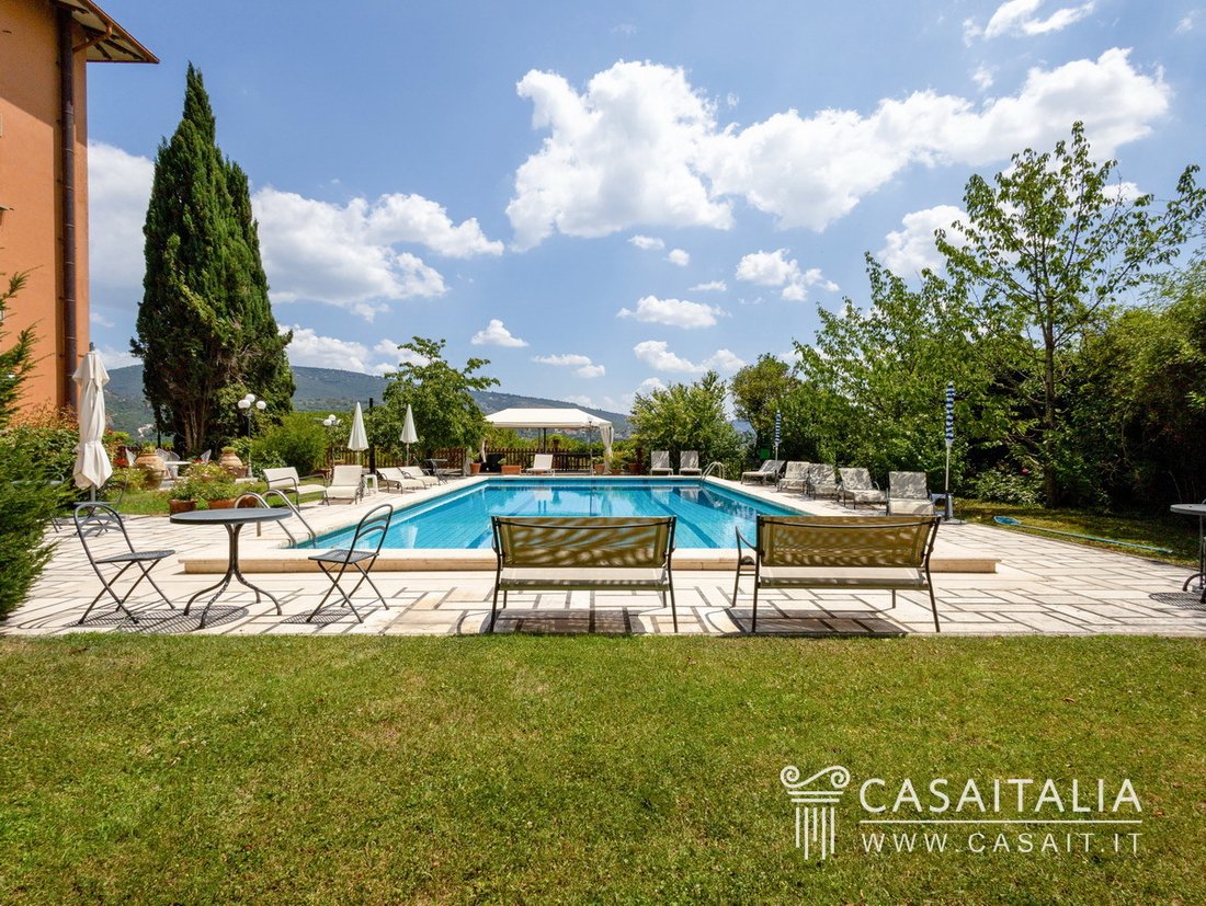 Villa in Corciano, Umbria, Italy 5 - 13869462