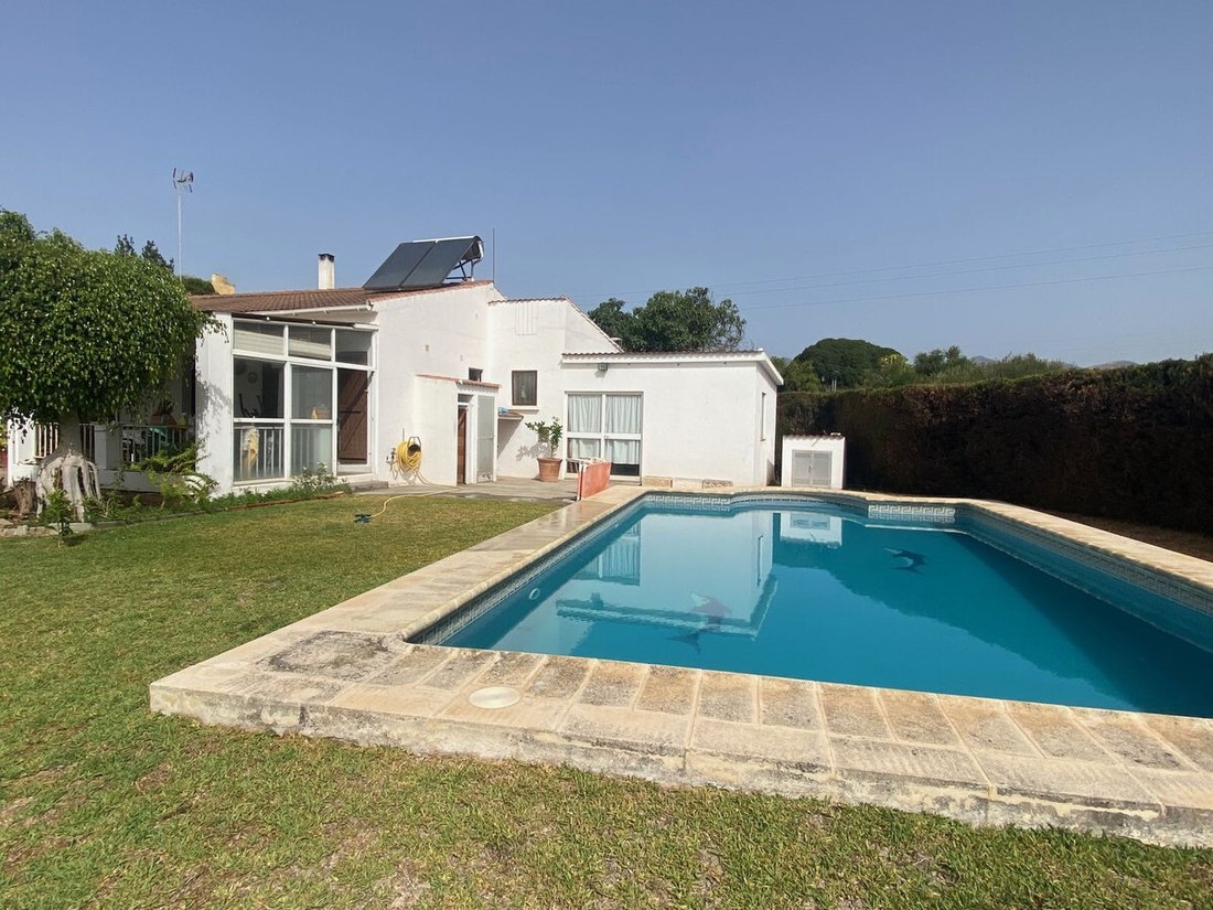 Villa in Estepona, Andalusia, Spain 1 - 14527265