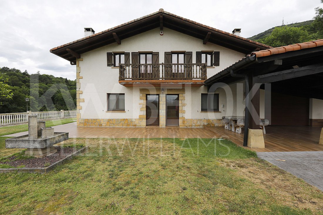 House in Hondarribia, Basque Country, Spain 3 - 14526397
