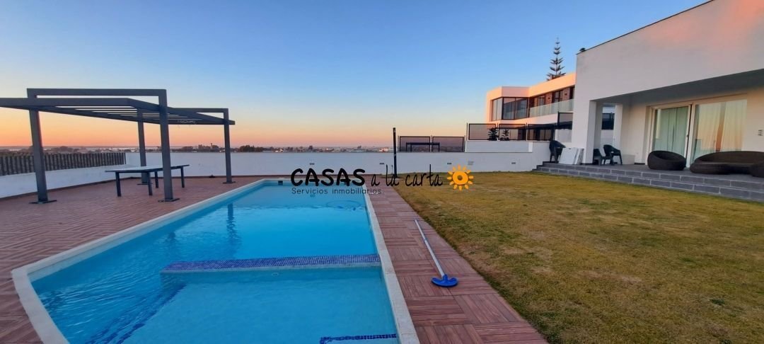 Chalet in Sanlucar de Barrameda, Andalusia, Spain 4 - 12508061