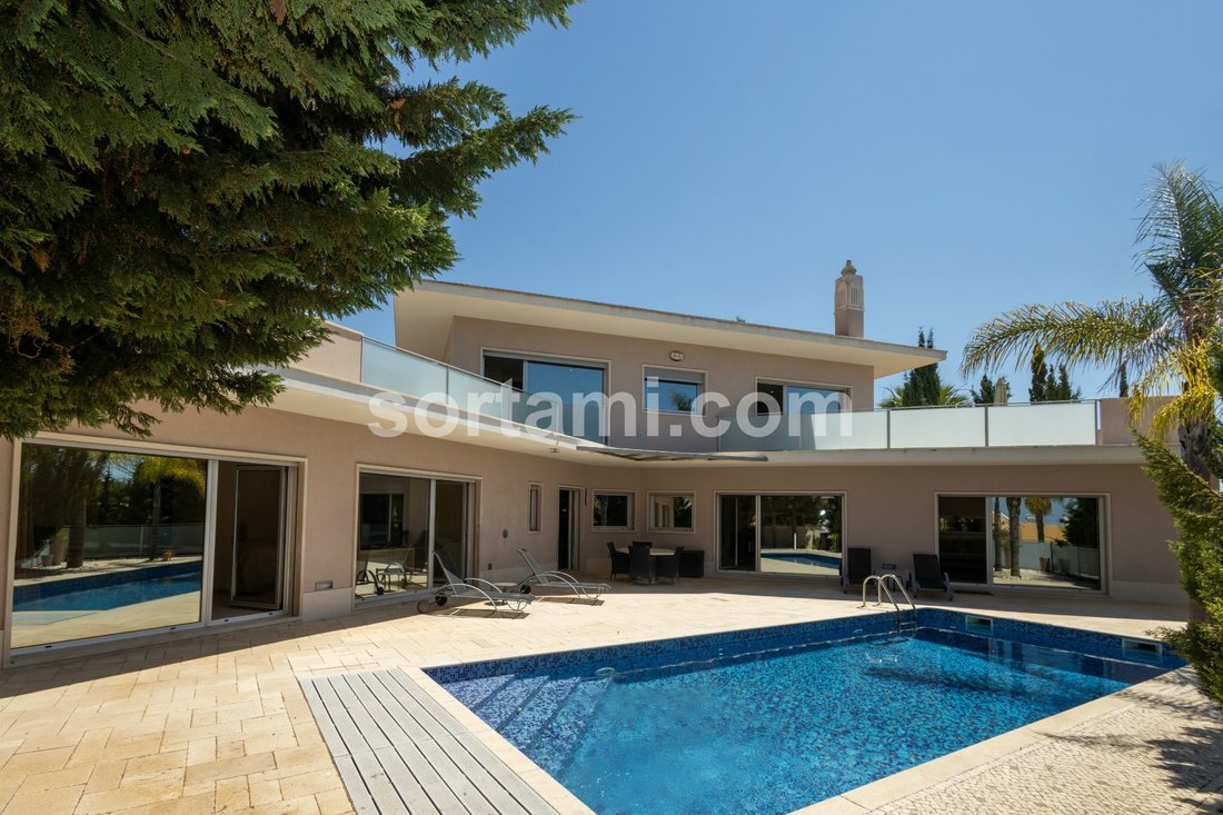 House in Olhos de Agua, Algarve, Portugal 1 - 14528987