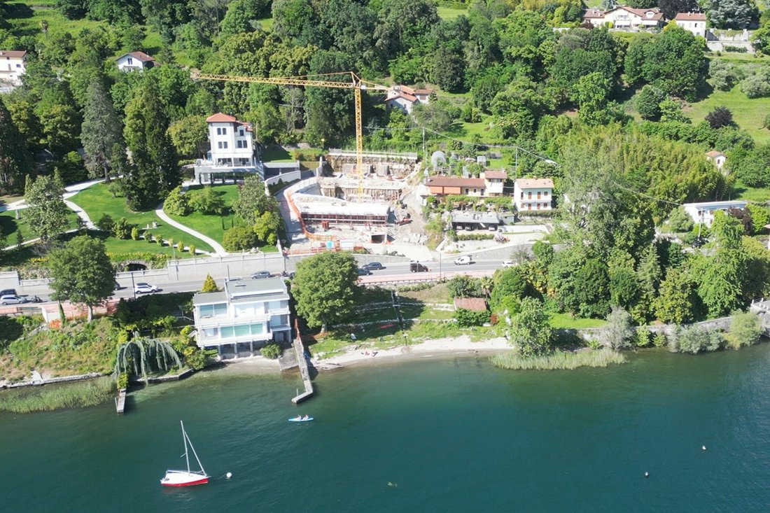 Villa in Verbania, Piedmont, Italy 3 - 14285414
