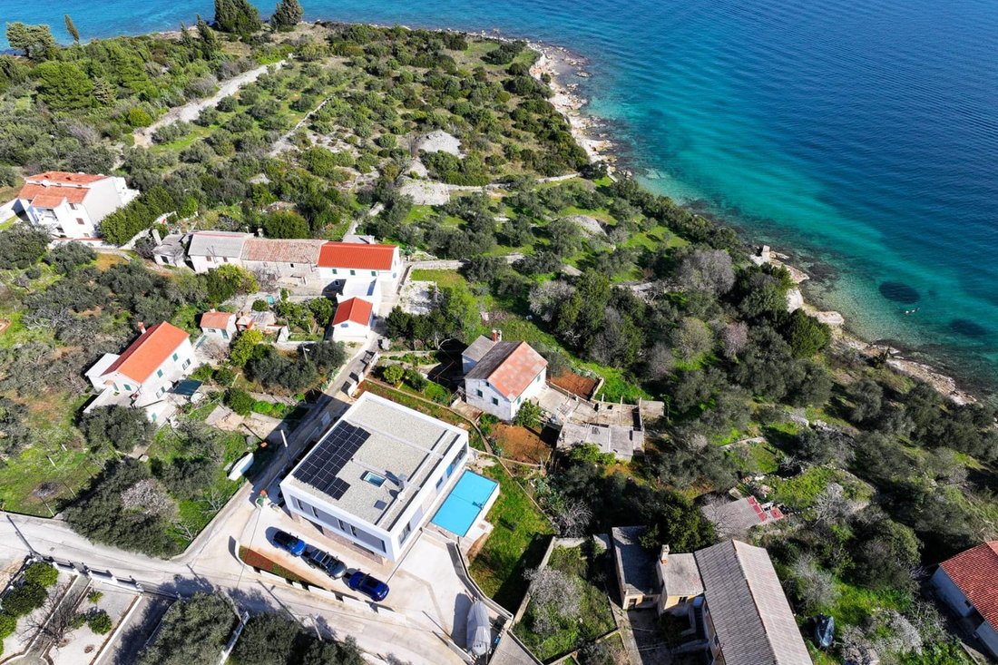 Villa in Lukoran, Zadar County, Croatia 3 - 14528705