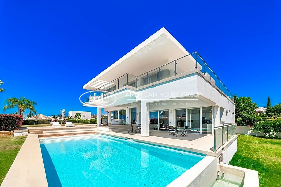 Chalet in Nueva Andalucia, Marbella, Spain 2 - 14528843