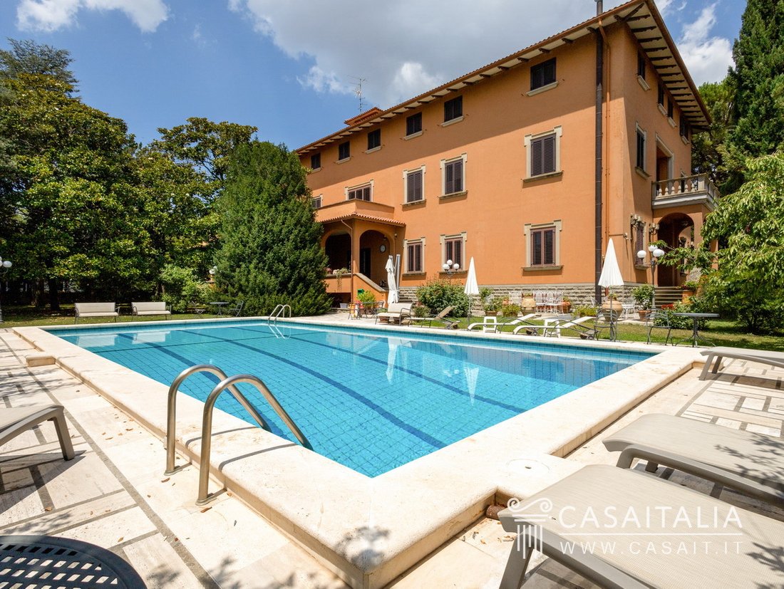 Villa in Corciano, Umbria, Italy 3 - 13869462