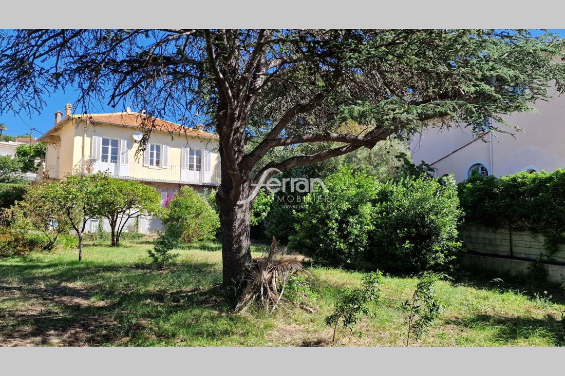 Villa in Ville-Les Saquedes-Le Bouillonnet, Sainte-Maxime, France 2 - 13835468