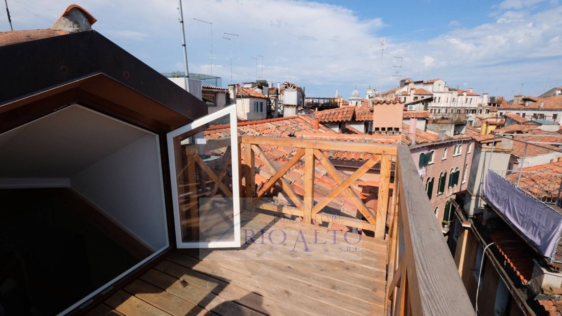 Apartment in San Marco, Venice, Italy 3 - 14532918