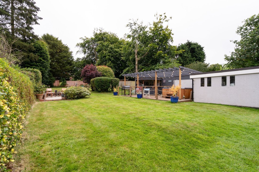 House in Caterham, South Godstone, England 5 - 14033484
