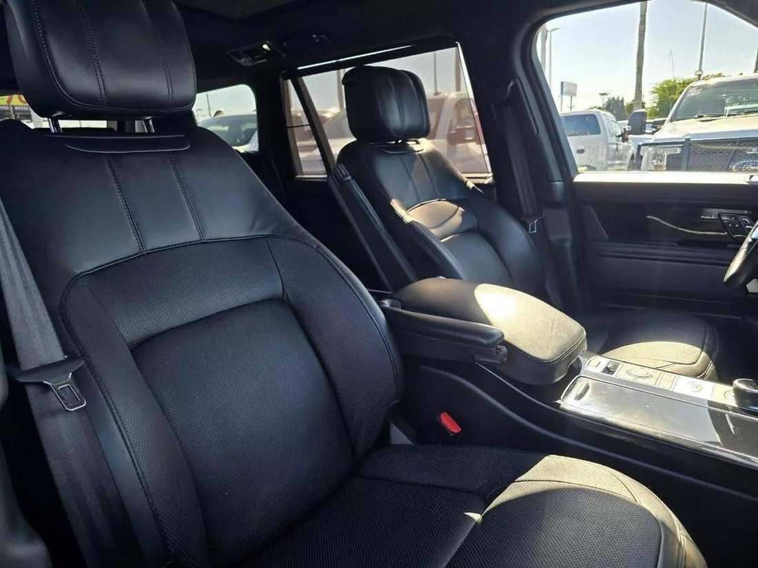 Suv in West Palm Beach, FL, United States 4 - 14533645