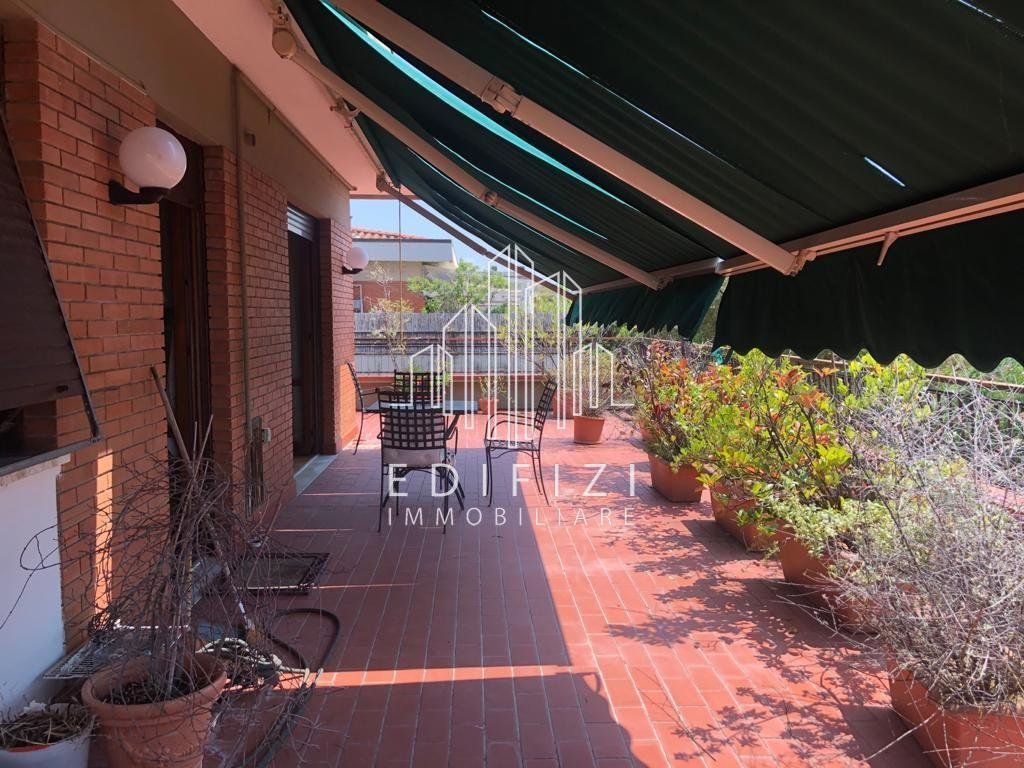 Penthouse in Ronchi, Massa, Italy 2 - 14536924