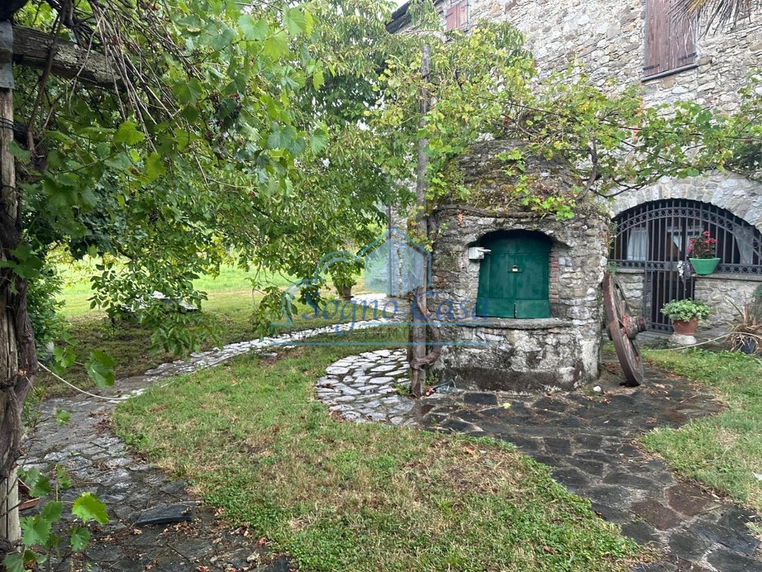 Maisons de campagne à Villafranca in Lunigiana, Toscane, Italie 3 - 14532427