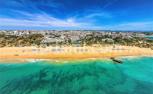 Casa a Olhos de Agua, Algarve, Portogallo 1