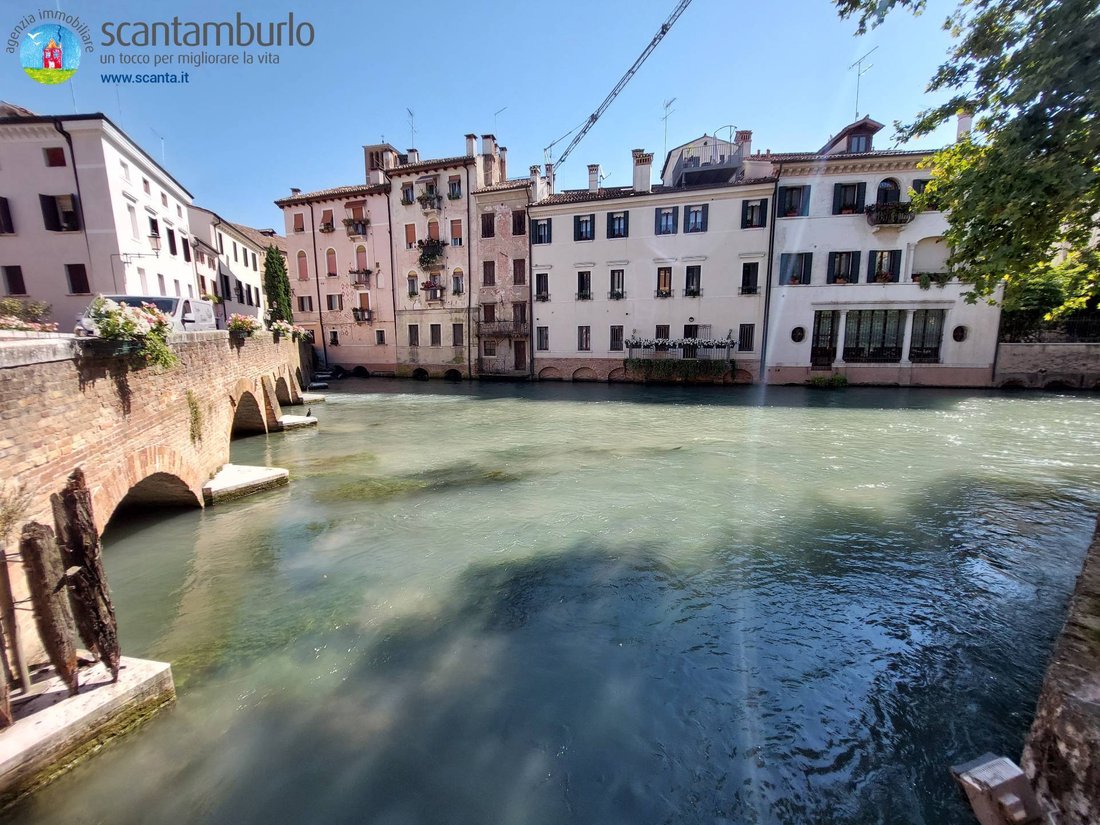 House in Cathedral - Piazza dei Signori, Treviso, Italy 2 - 14532920