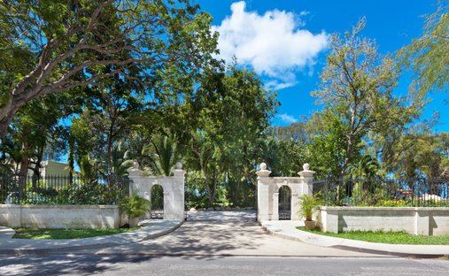 Townhouse in Gibbes, Saint Peter, Barbados 1