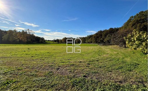 Land in Castel Venzago, Lonato del Garda, Lombardy 1