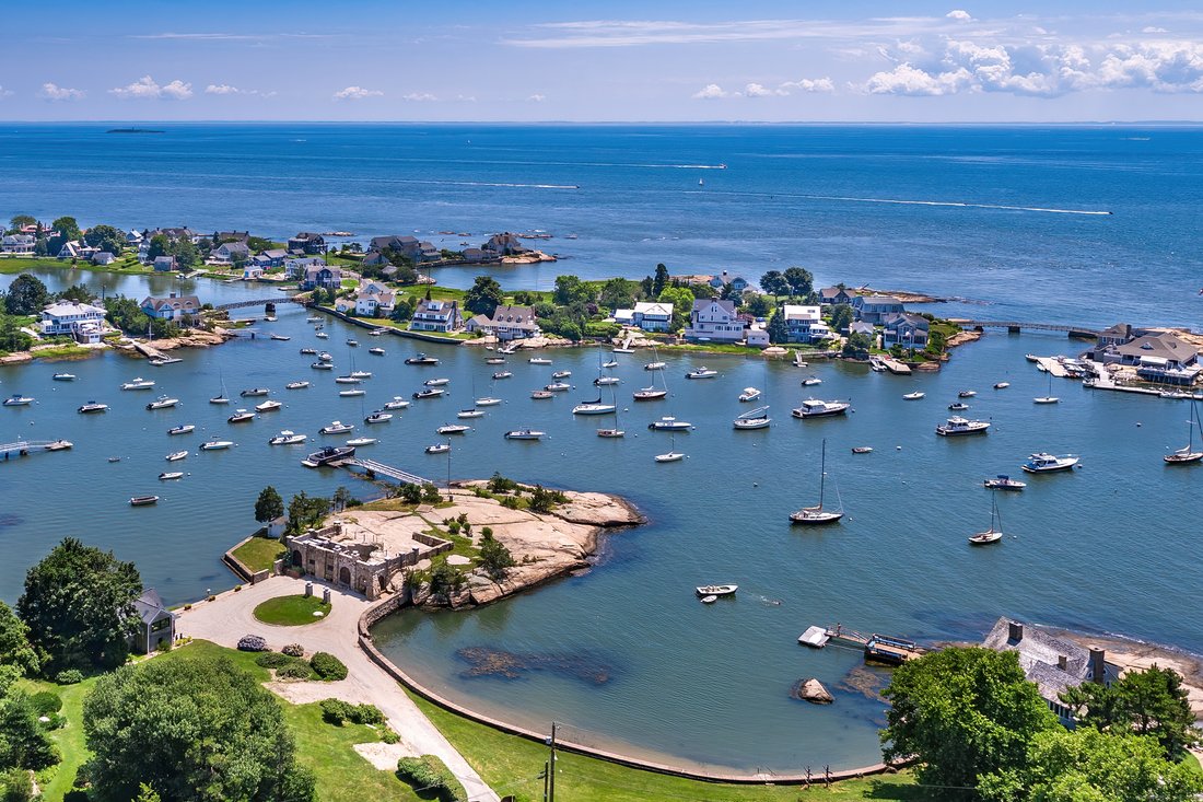 House in Guilford, Connecticut, United States 3 - 14534463