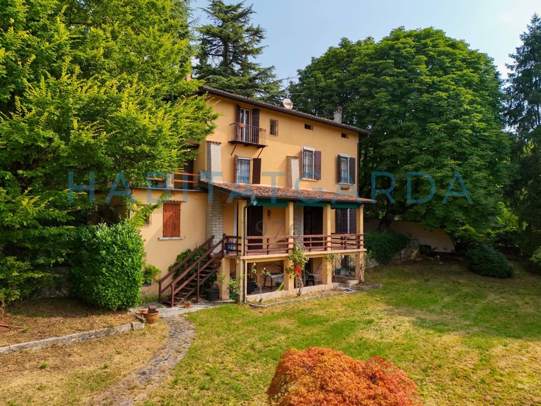Villa in Salo, Lombardy, Italy 5 - 14359211