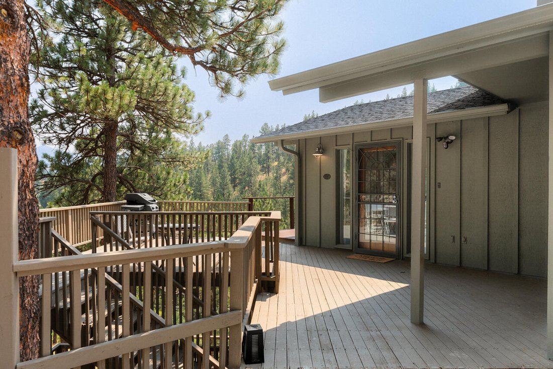 Modern Home Overlooking Fourmile Creek In Boulder, Colorado, United