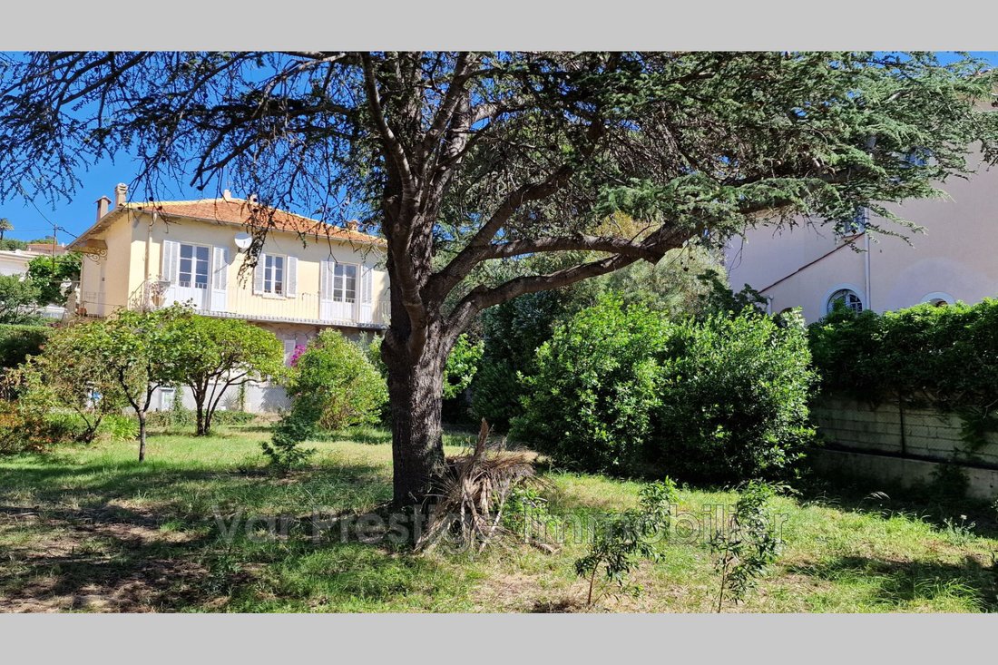 Villa in Ville-Les Saquedes-Le Bouillonnet, Sainte-Maxime, France 2 - 13879856