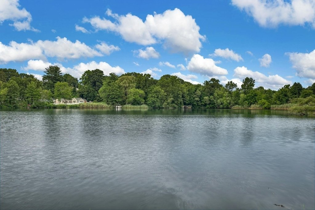 House in Clinton, Massachusetts, United States 2 - 14530880