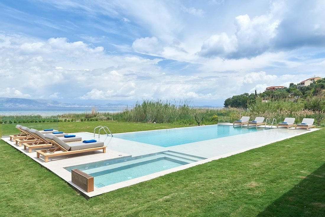 Villa in Corfu, Peloponnese, Western Greece and the Ionian, Greece 1 - 14536573