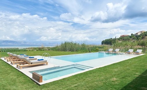Villa en Corfú, Peloponnese, Western Greece and the Ionian, Grecia 1