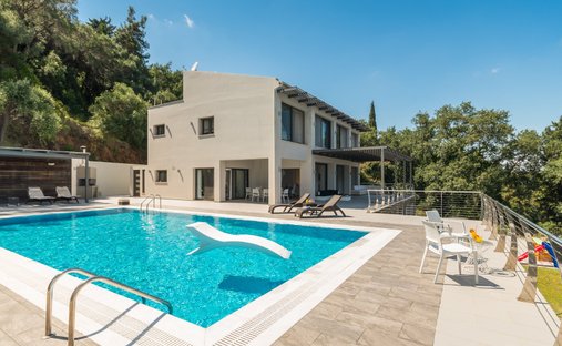 Villa in Corfu, Peloponnese, Western Greece and the Ionian, Greece 1