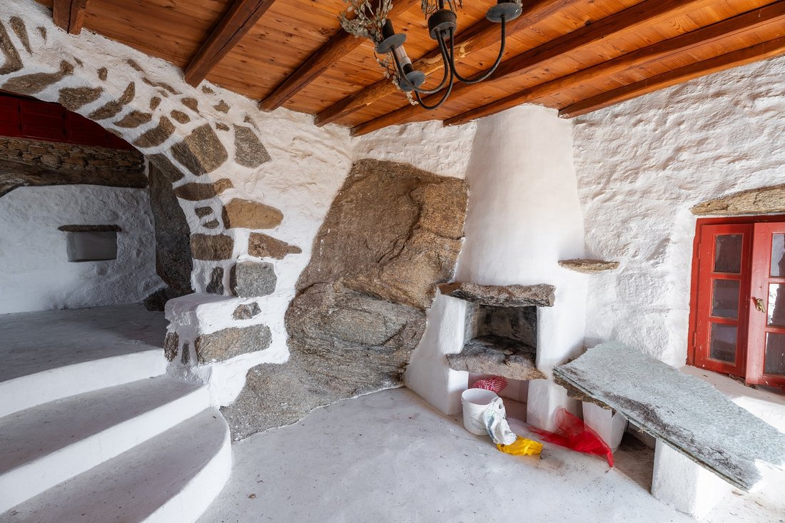 House in Ano Mera Community, Aegean, Greece 4 - 14529469