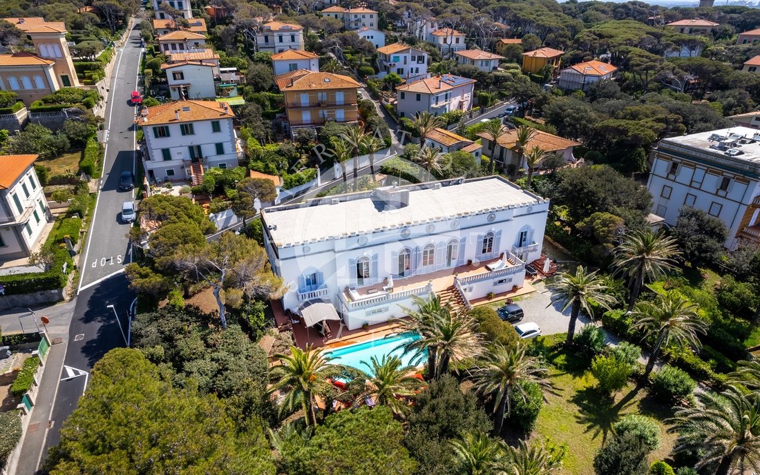 Villa in Rosignano Marittimo, Tuscany, Italy 4 - 14529680