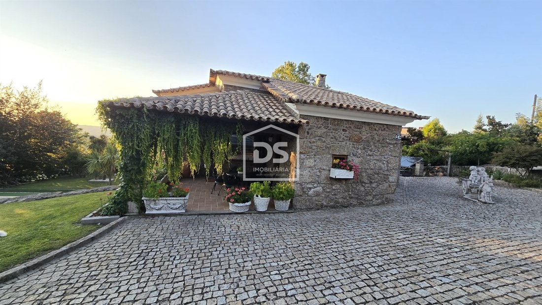 Villa in Gouveia, Guarda District, Portugal 4 - 14537546