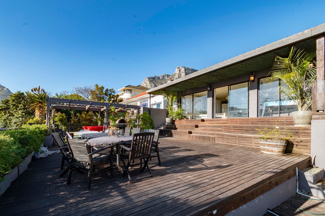 Country House in Camps Bay, Cape Town, South Africa 3 - 14539011