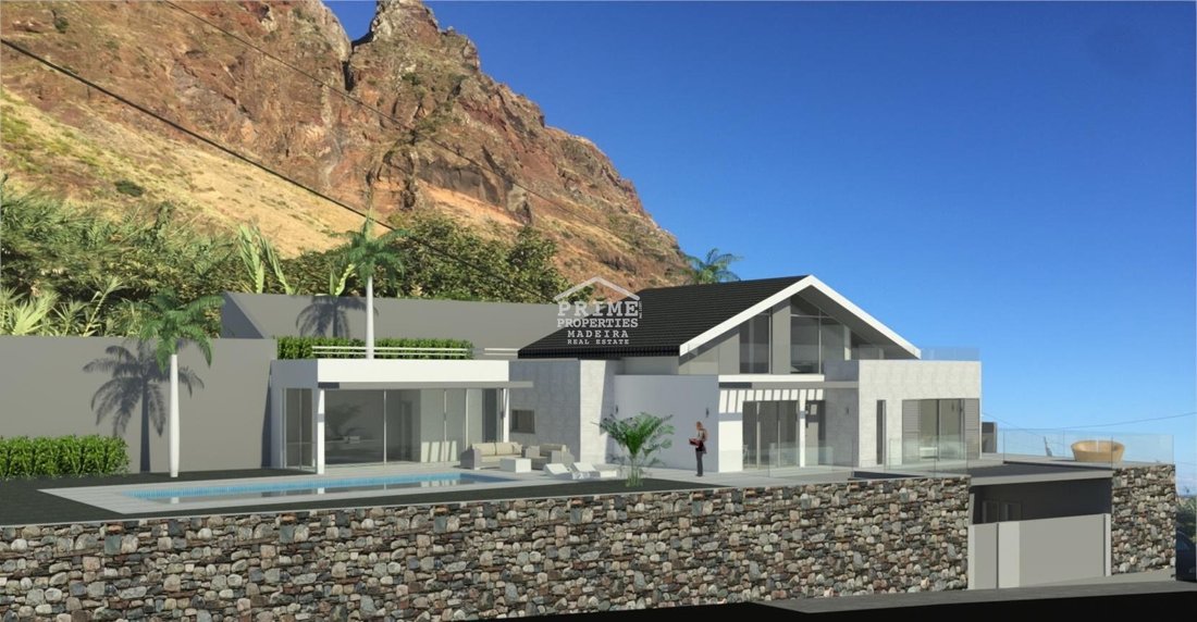 Villa in Estreito da Calheta, Autonome Region Madeira, Portugal 1 - 14538457