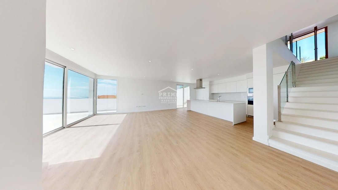 Villa in Estreito da Calheta, Autonome Region Madeira, Portugal 2 - 14538463