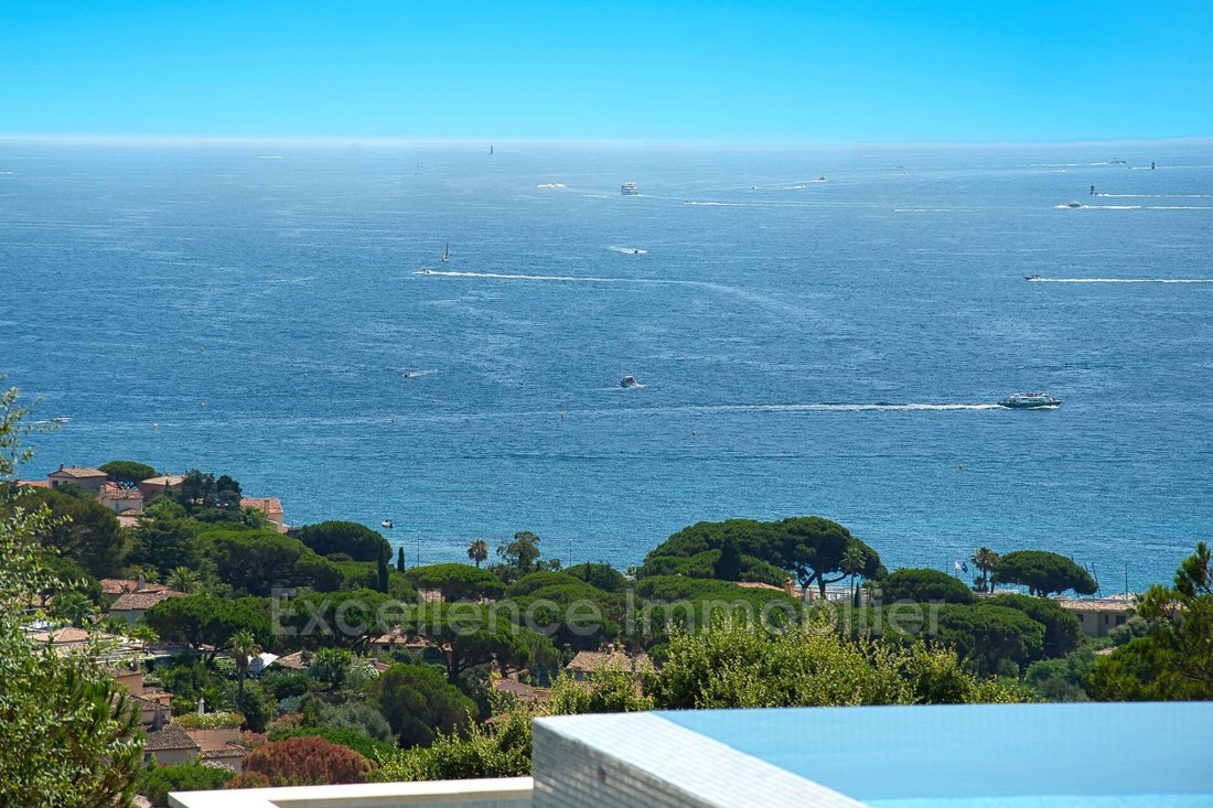 Villa in Ville-Les Saquedes-Le Bouillonnet, Sainte-Maxime, France 2 - 14538701