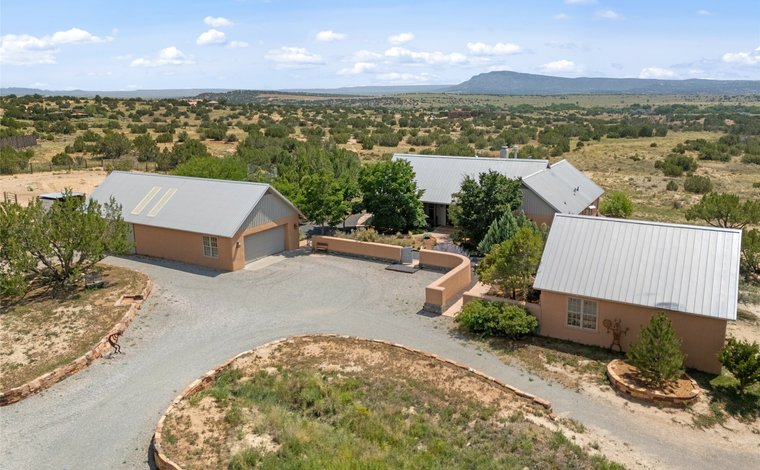 Beautiful view of Eco Luxury Off Grid Homes In New Mexico With A Private Mountain View