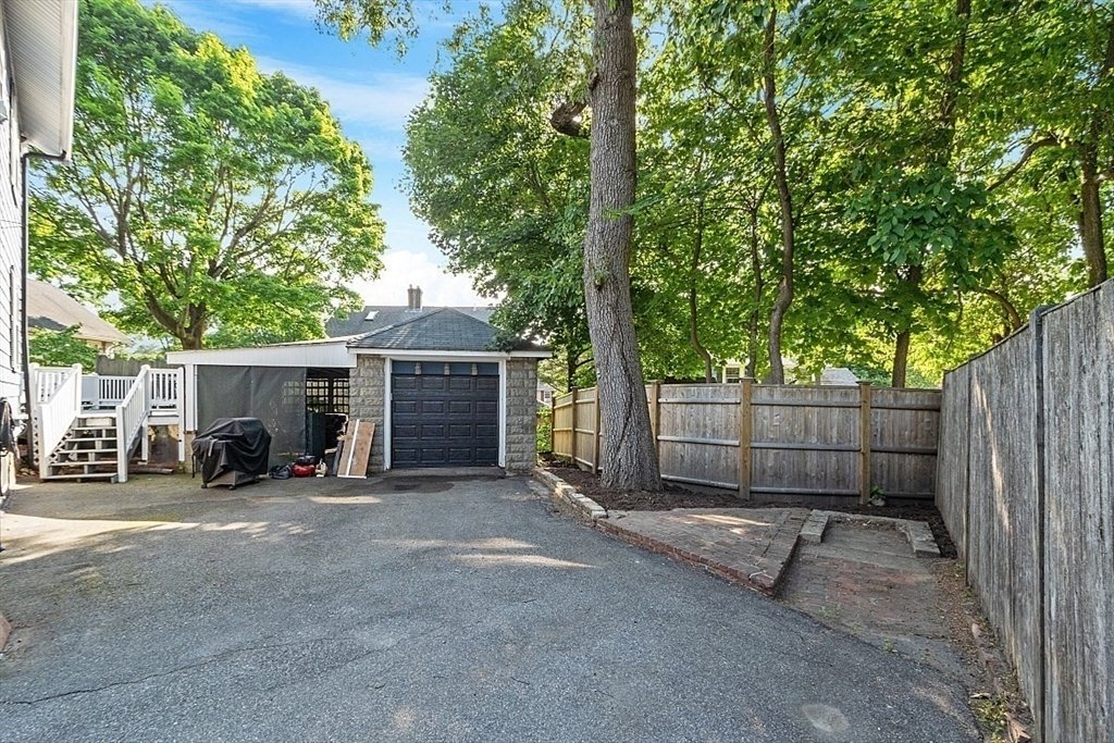 House in Melrose, Massachusetts, United States 5 - 14538577