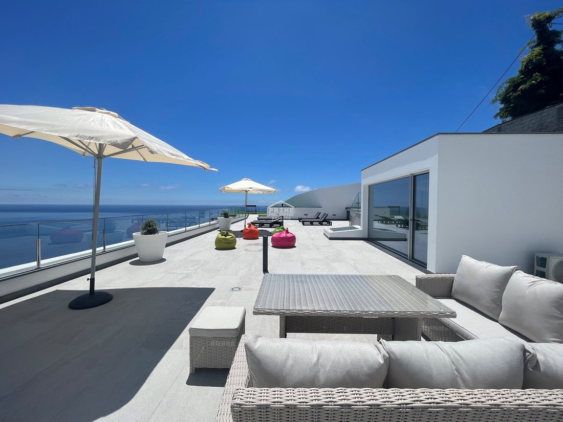 Villa in Funchal, Autonome Region Madeira, Portugal 1 - 14538570