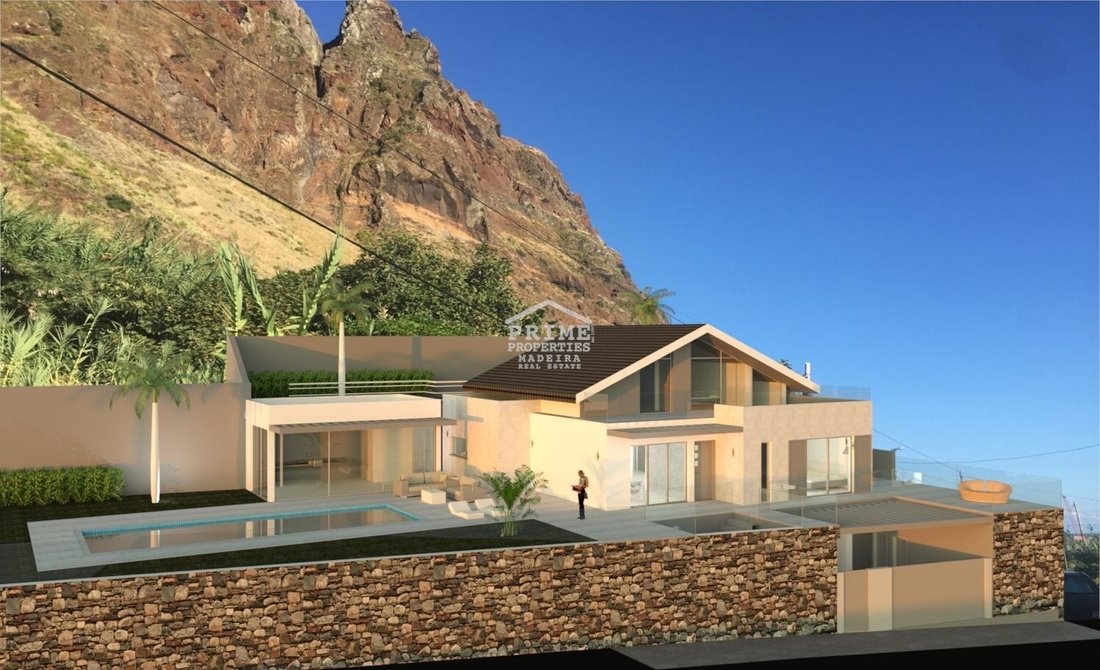 Villa in Estreito da Calheta, Autonome Region Madeira, Portugal 2 - 14538457