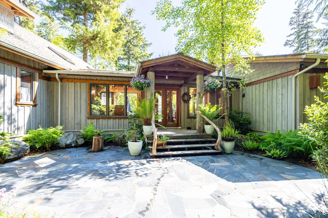 House in Tofino, British Columbia, Canada 5 - 14538845
