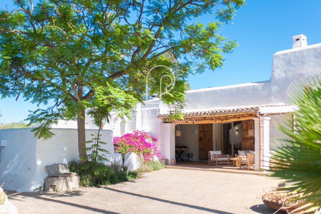 House in Santa Eularia des Riu, Balearic Islands, Spain 1 - 14540043