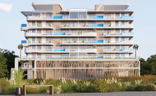 Apartment in Nakhlat Deira, Dubai, United Arab Emirates 1